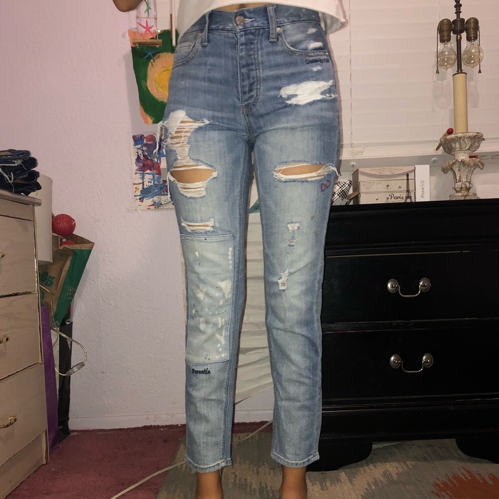 American Eagle vintage hi-rise jeans